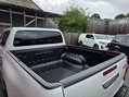 Toyota Hilux INVINCIBLE 4WD D-4D DCB 10