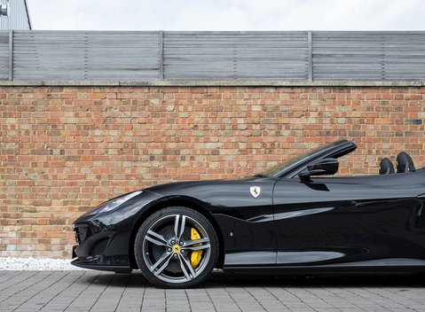 Ferrari Portofino 27