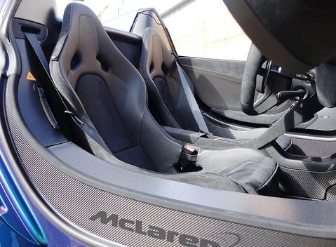 McLaren 675 LT Spider 36