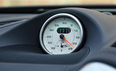 Porsche Cayenne Turbo S 4