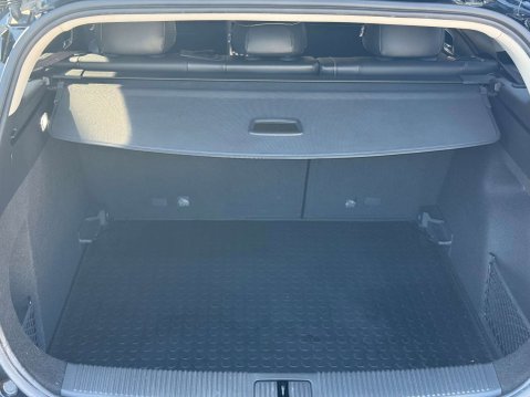 MG 5 MG5 Exclusive EV 5dr 22