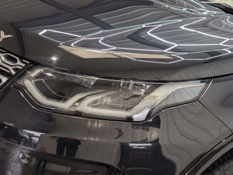 Land Rover Discovery Sport 2.0 Discovery Sport R-Dynamic SE D Auto 4WD 5dr 28