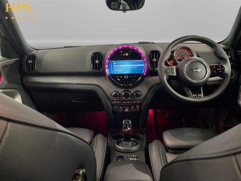 Mini Countryman 1.5 Cooper Exclusive SUV 5dr Petrol Steptronic Euro 6 (s/s) (136 ps) 1 Owne 19