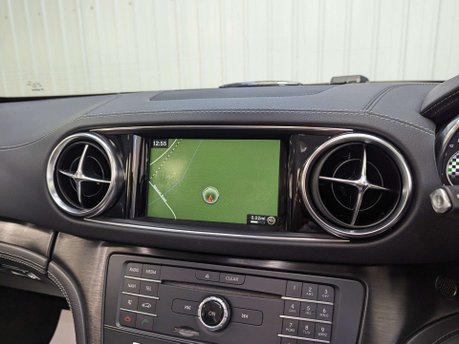 Mercedes-Benz SL Series 3.0 SL 400 AMG Line Auto 2dr 73