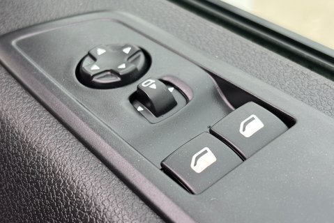 Peugeot Expert Ashpahlt L1 180 ps Automatic BlueHDi Crew Van - Tailgate 35