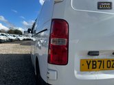 Vauxhall Vivaro SWB L1H1 F2700 Dynamic Air Con Sensors EURO 6 NO VAT 17