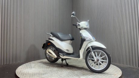 Piaggio Liberty 2012 PROJECT 2 STROKE 2T SCOOTER SPARES OR REPAIR 50CC 3