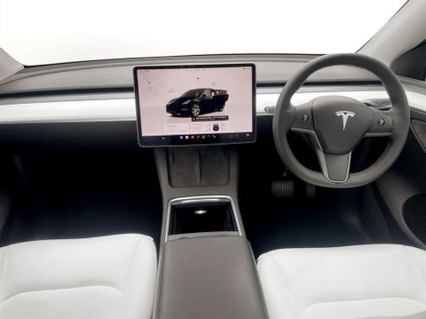 Tesla Model Y (Dual Motor) Long Range SUV 5dr Electric Auto 4WDE (384 bhp) Pan Roof - Sat 19