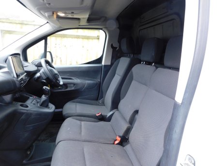 Peugeot Partner 1.5 BLUEHDI PROFESSIONAL L2 14