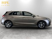 Hyundai i30 1.0 T-GDi MHEV SE Connect Hatchback 5dr Petrol Hybrid DCT Euro 6 (s/s) (120 8