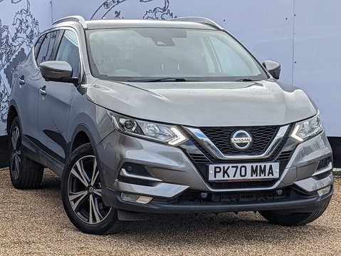Nissan Qashqai DIG-T N-CONNECTA 1