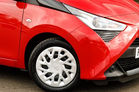 Toyota Aygo VVT-I X-PLAY X-SHIFT 11