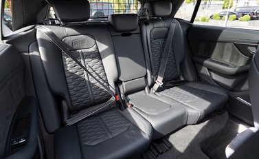 Audi RS Q8 Vorsprung 15