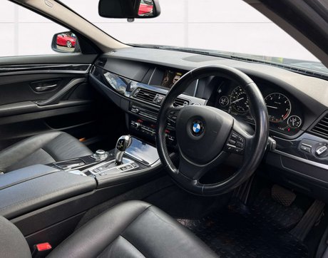 BMW 5 Series 2.0 520d SE Auto 5dr 10