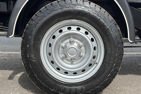 Isuzu D-Max Utility 1.9 TD Single Cab Dropside Truck 27