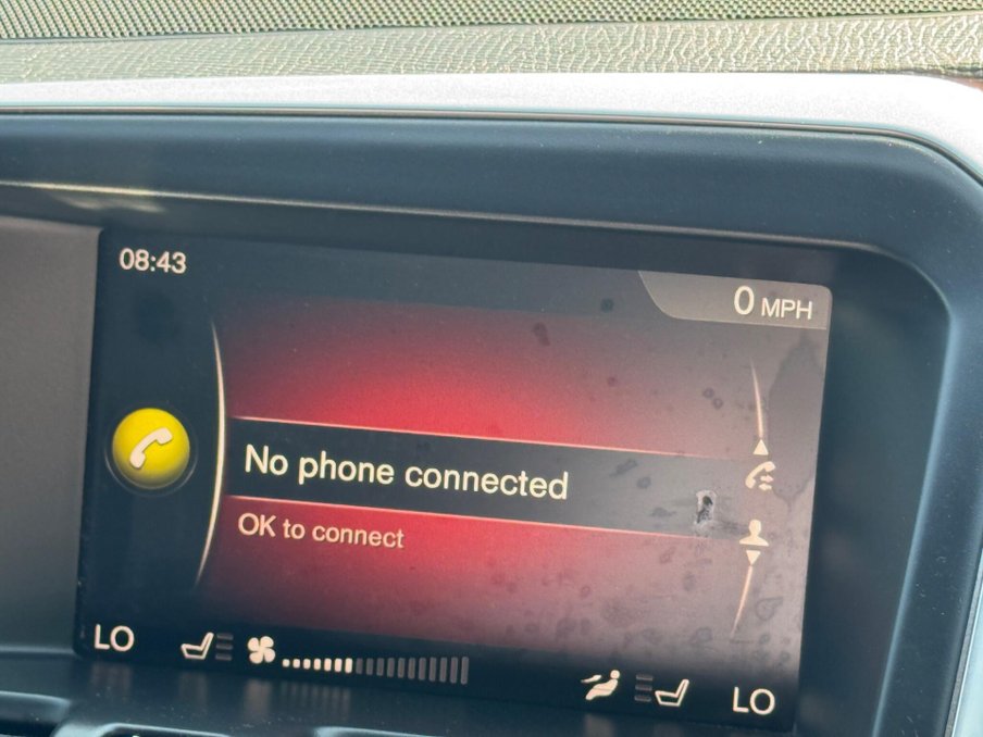 2017 Volvo XC60 — image 19