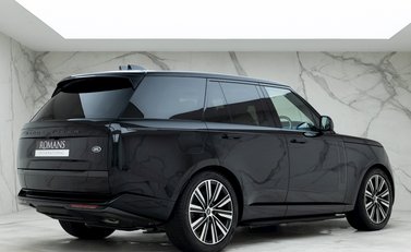 Land Rover Range Rover P510e First Edition 7
