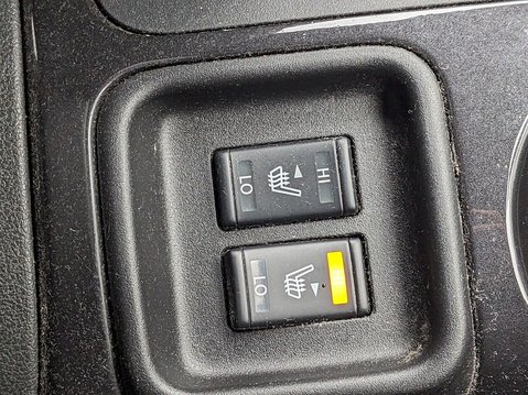 Nissan Juke TEKNA 26