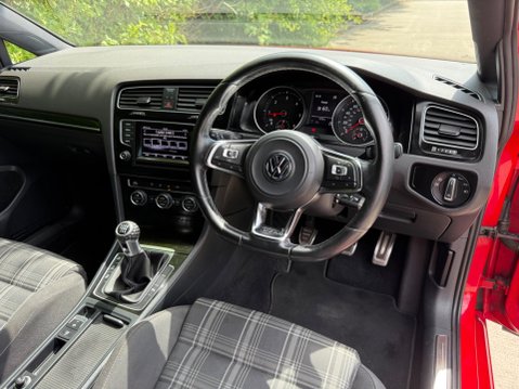 Volkswagen Golf 2.0 TDI BlueMotion Tech GTD Euro 6 (s/s) 5dr 24
