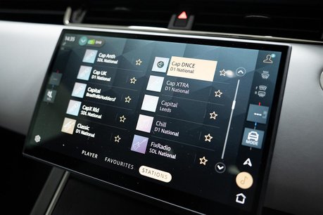 Land Rover Range Rover Evoque 1.5 P270e 12.17kWh Autobiography SUV 5dr Petrol Plug-in Hybrid Auto 4WD Eur 16