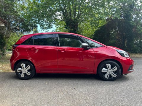 Honda Jazz I-MMD EX 16