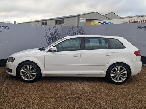 Audi A3 SPORTBACK TDI SPORT 4