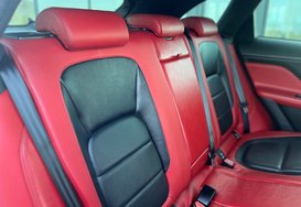 Jaguar F-Pace 3.0 V6 D300S AWD AUTO 32