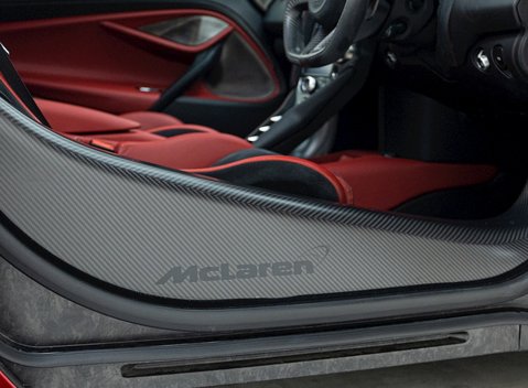 McLaren 720S Performance MSO 24