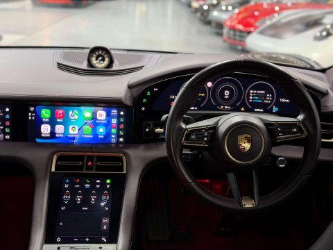 Porsche Taycan Performance Plus 93.4kWh Turbo Saloon 4dr Electric Auto 4WD (680 ps) 8