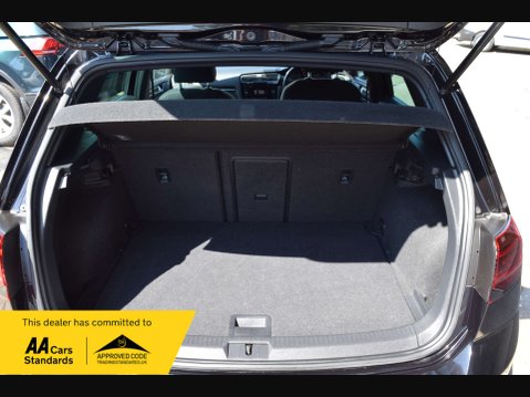 Volkswagen Golf 2.0 Golf R TSi 4WD 5dr 36