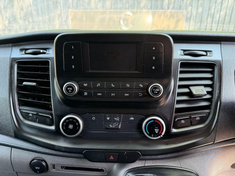 Ford Transit Custom 300 LEADER DCIV ECOBLUE 25