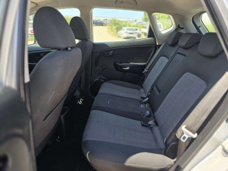 Kia Venga 1.4 1 MPV 5dr Petrol Manual Euro 5 (89 bhp) 16