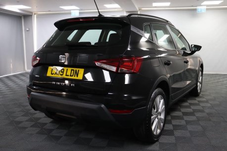 SEAT Arona TSI SE TECHNOLOGY DSG 11