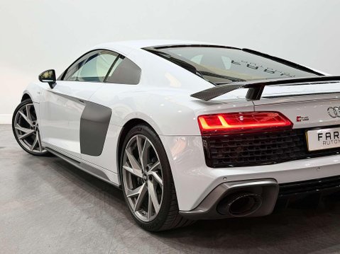 Audi R8 5.2 FSI V10 Performance Coupe 2dr Petrol S Tronic quattro Euro 6 (s/s) (620 26