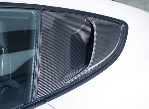 Porsche Cayman GT4 RS (718) 35