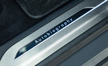 Land Rover Range Rover Sport P550e AUTOBIOGRAPHY 25