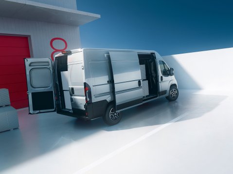 Movano Electric 3