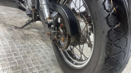 Suzuki Marauder GZ 2005 RUNNING PROJECT CRUISER BIKE SPARES OR REPAIR 125CC 9