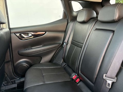 Nissan Qashqai 1.6 Qashqai Tekna dCi CVT 5dr 60