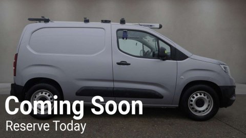 Vauxhall Combo Combo-e 2300 Dynamic 5