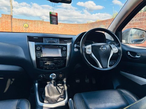 Nissan Navara 2.3 dCi N-Guard Pickup Double Cab 4dr Diesel Manual 4WD Euro 6 (s/s) (190 p 16