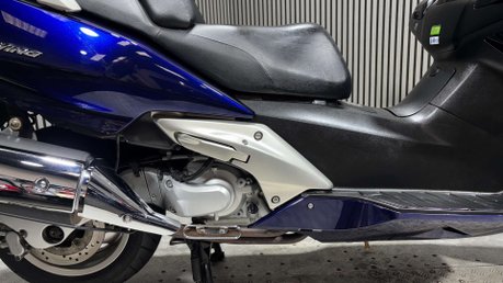 Honda FJS 2014 ONLY 9K 1 OWNER LONG MOT MAXI SCOOTER 600CC TWIN A2 17
