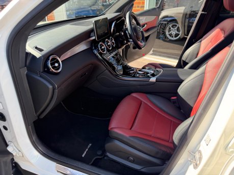 Mercedes-Benz GLC GLC 250 4MATIC AMG LINE PREMIUM PLUS 47