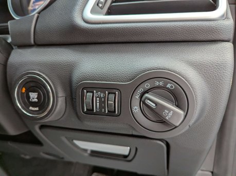 Maserati Ghibli 3.0 Ghibli DV6 Auto 4dr 59