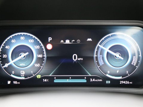 Hyundai KONA 39kWh Premium Auto 5dr (10.5kW Charger) 14