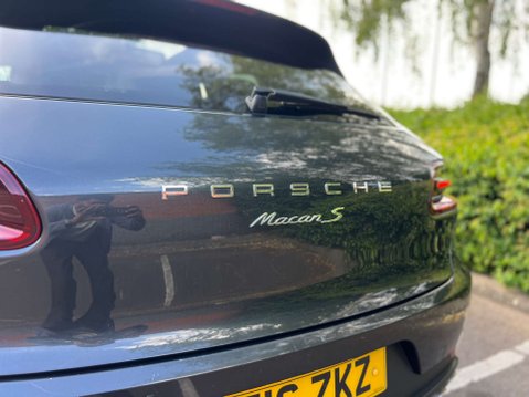 Porsche Macan 3.0 Macan S D Semi-Auto 4WD 5dr 40