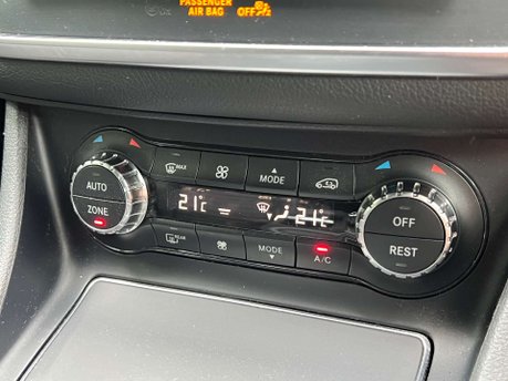 Mercedes-Benz GLA 2.1 GLA 220 AMG Line D 4Matic Auto 4WD 5dr 24