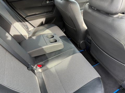 Toyota Auris VVT-I EXCEL HYBRID AUTO 36