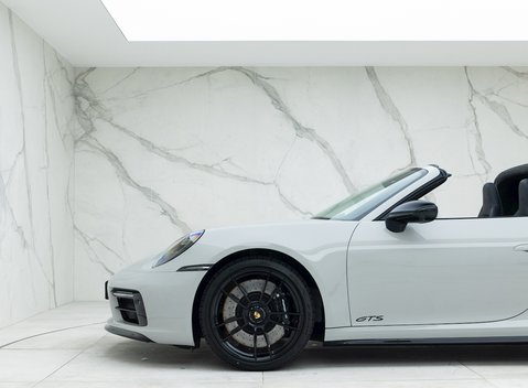Porsche 911 (992) Targa 4 GTS 28