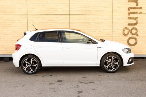 Volkswagen Polo R-LINE TSI DSG 13